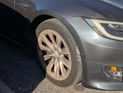 2018 Tesla Model S 75D