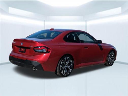 2025 BMW 230 i