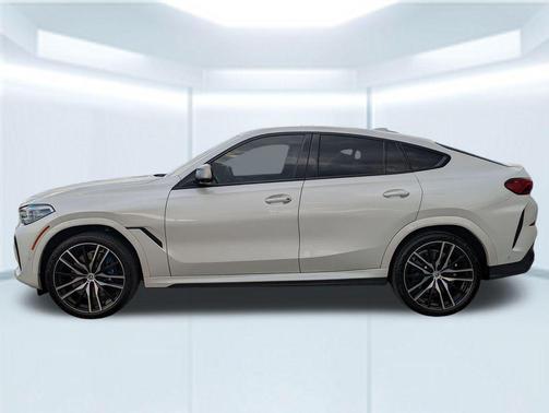 2022 BMW X6 M50i