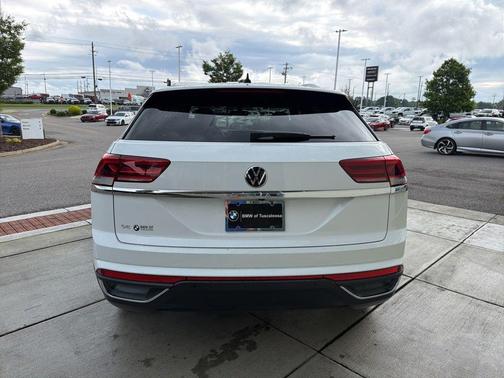 Pure White 2023 Volkswagen Atlas Cross Sport 2.0T SE w/Technology