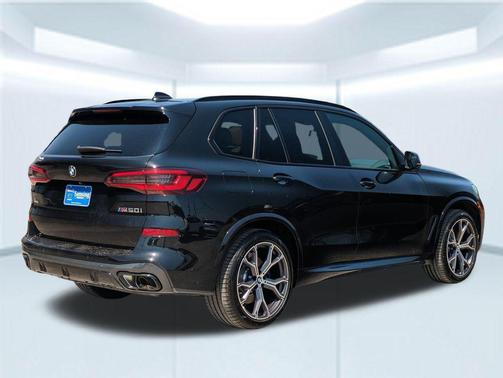 2023 BMW X5 M50i