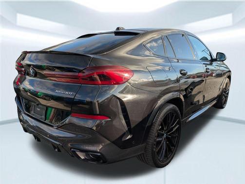 2024 BMW X6 xDrive40i