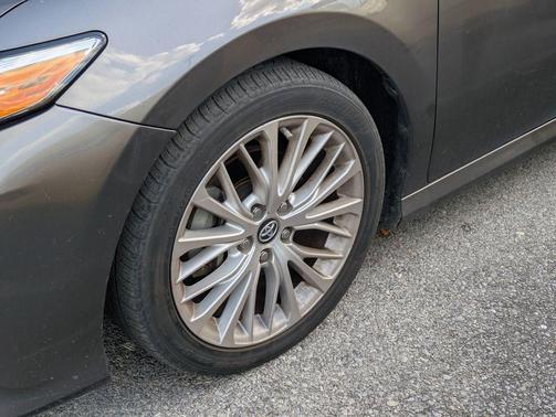 2018 Toyota Camry XLE