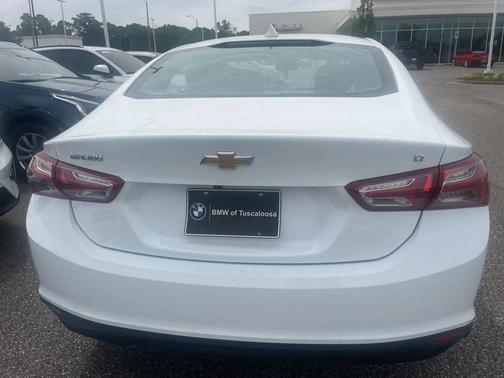 Summit White 2022 Chevrolet Malibu FWD LT