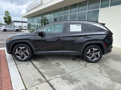 Phantom Black 2023 Hyundai TUCSON Hybrid SEL Convenience
