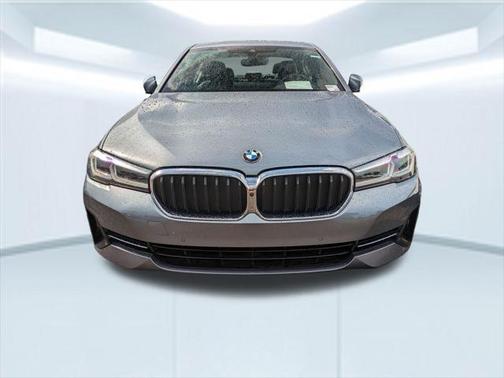 2021 BMW 530 530i