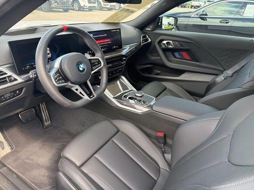 Alpine White 2025 BMW M240 i xDrive