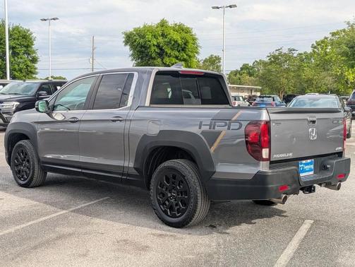 Gray 2023 Honda Ridgeline RTL