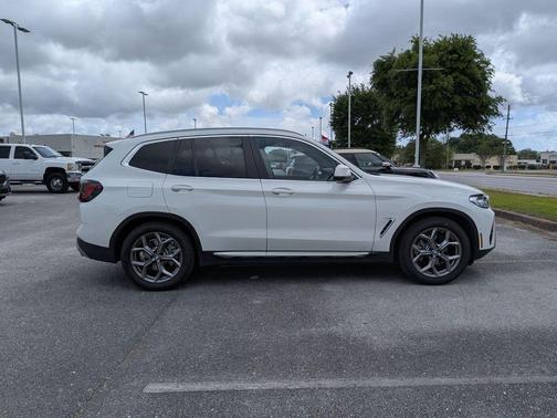 Alpine White 2023 BMW X3 sDrive30i