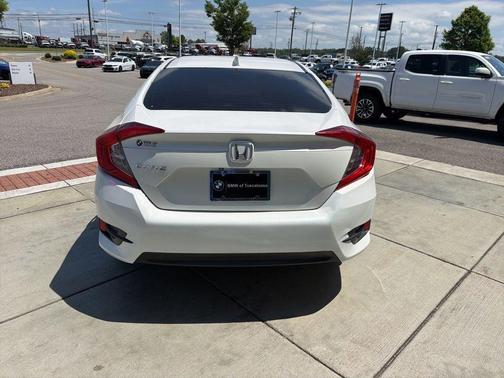 White 2017 Honda Civic EX