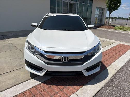White 2017 Honda Civic EX