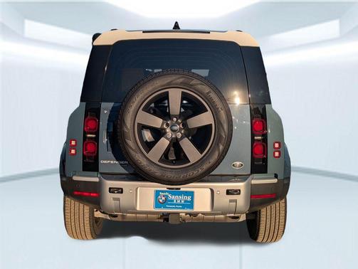 2023 Land Rover Defender 110 SE