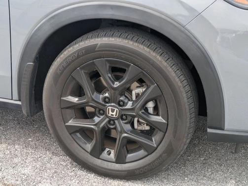 Urban Gray Pearl 2024 Honda HR-V Sport