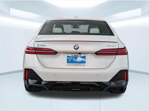 2026 BMW 530 i