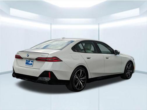 2026 BMW 530 i