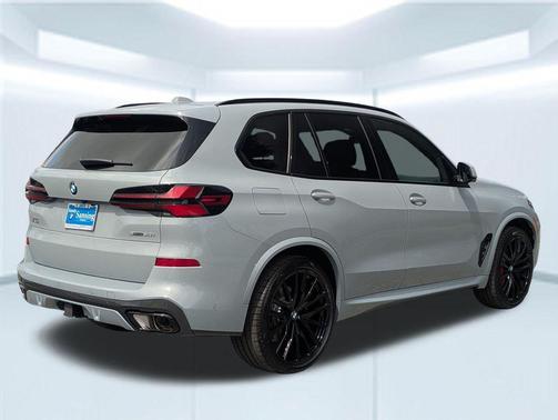Brooklyn Grey Metallic 2026 BMW X5 sDrive40i