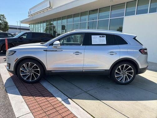 INGOT SILVER METALLIC 2019 Lincoln Nautilus Reserve