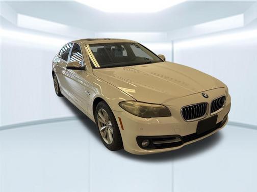 2015 BMW 528 528i