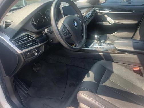 White 2014 BMW X5 sDrive35i