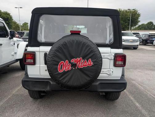 Bright White Clearcoat 2024 Jeep Wrangler Sport