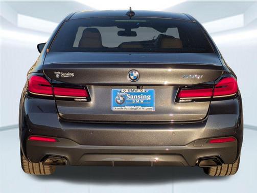 2022 BMW 530 i