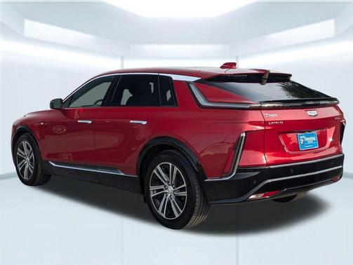 2024 Cadillac LYRIQ Luxury