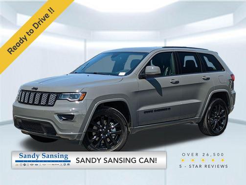 2022 Jeep Grand Cherokee Laredo