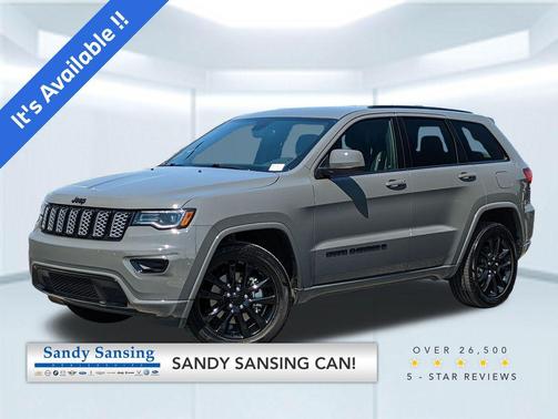 2022 Jeep Grand Cherokee Laredo