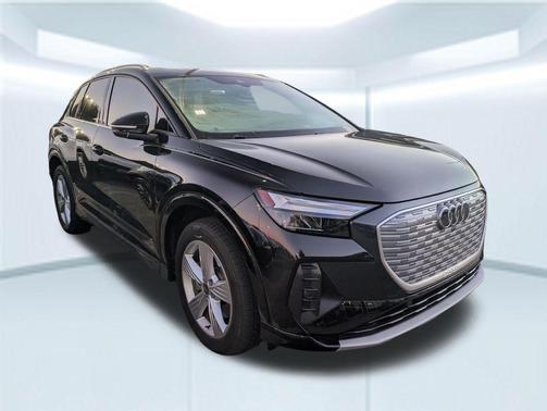 2022 Audi e-tron Premium