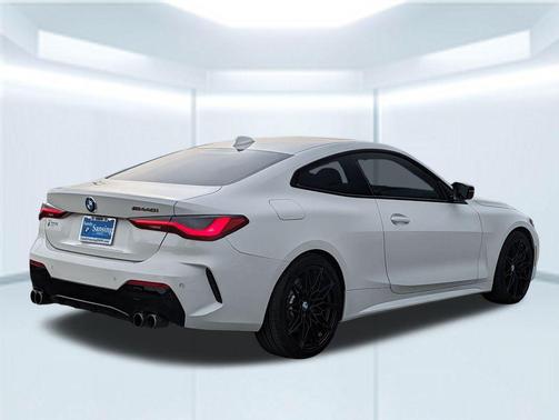 2022 BMW M440 i