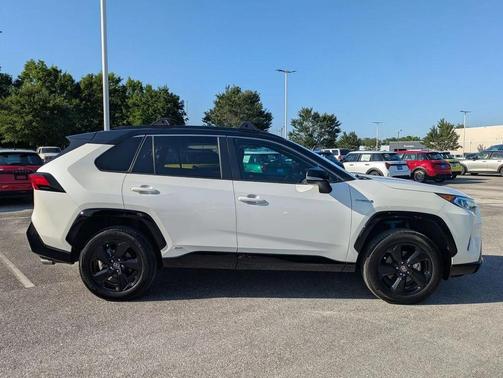 Midnight Black Metallic 2021 Toyota RAV4 Hybrid SE
