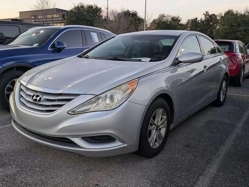 Radiant Silver 2011 Hyundai SONATA GLS