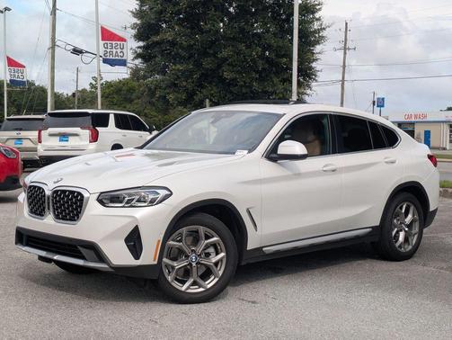 White 2025 BMW X4 xDrive30i