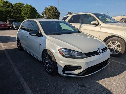 White 2019 Volkswagen Golf R 2.0T DSG