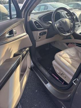 2017 Lincoln MKX Select