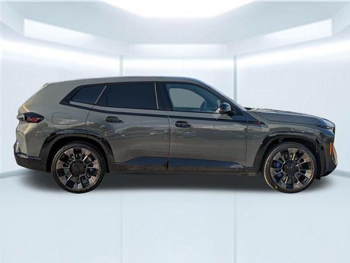 Dravit Grey Metallic 2026 BMW XM Label