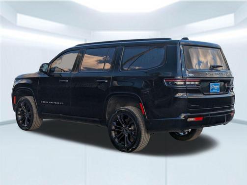 2022 Jeep Grand Wagoneer Series II Obsidian 4x4