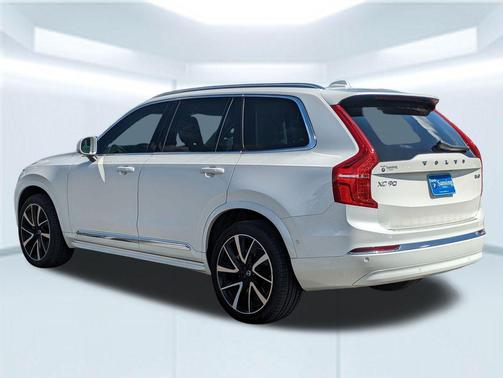 2023 Volvo XC90 B6 Plus 7-Seater
