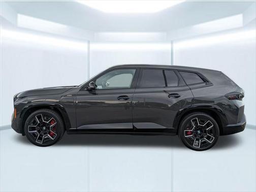 2025 BMW XM Base