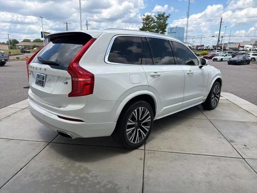 Ice White 2020 Volvo XC90 T5 Momentum