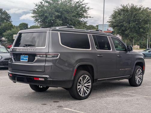 Baltic Gray Metallic Clearcoat 2024 Jeep Grand Wagoneer L Series III 4x4