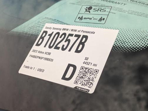 Denim Blue Metallic 2023 Volvo XC90 B6 Plus 7-Seater