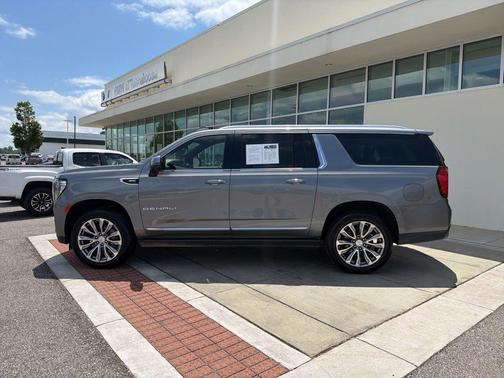 Satin Steel Metallic 2021 GMC Yukon XL Denali