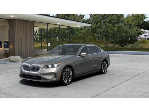 Oxide Grey Metallic 2027 BMW 530 i xDrive