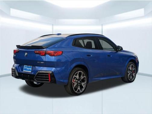 2025 BMW X2 xDrive28i