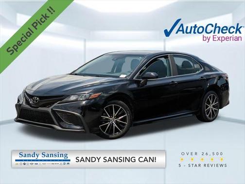 2022 Toyota Camry SE