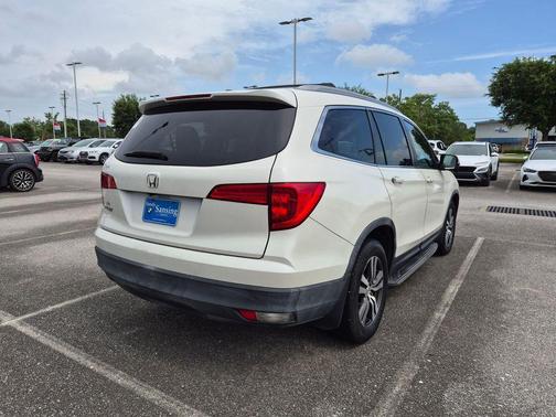 White Diamond Pearl 2016 Honda Pilot EX-L