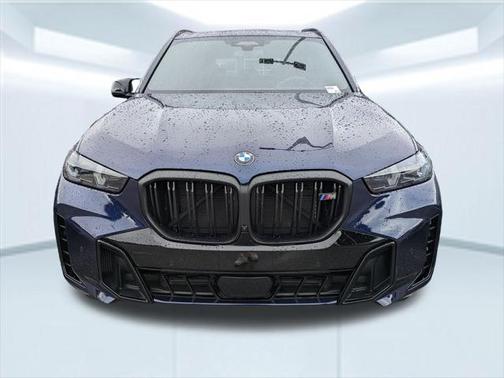 2025 BMW X5 M60i