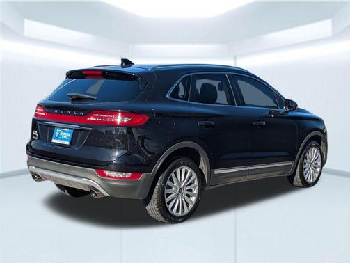 2019 Lincoln MKC Standard