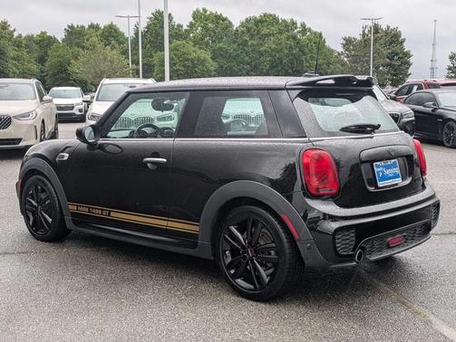 Midnight Black Metallic 2021 MINI Hardtop Cooper